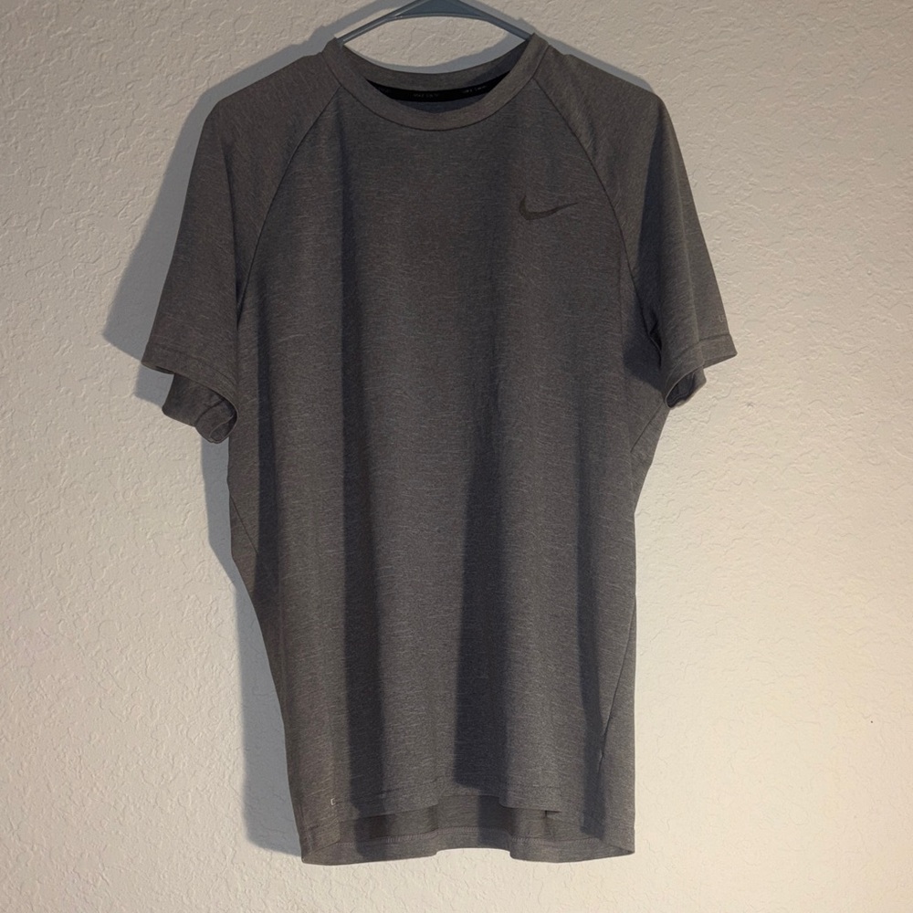 Nike Swim Men's dri-fit Charcoal Short Sleeve T-shirt